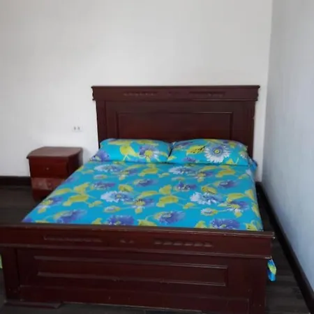 Versalles Hostal